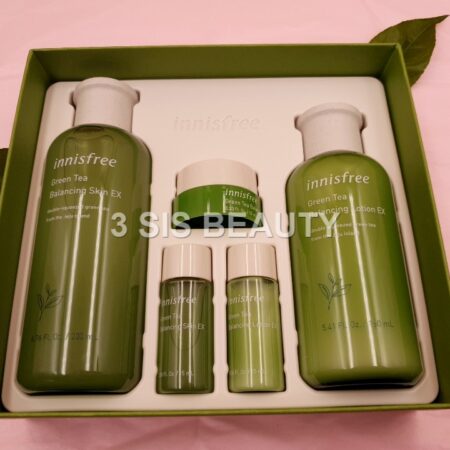 Innisfree Green Tea Balancing Skin Care Set EX (2019 NEW Packing set)